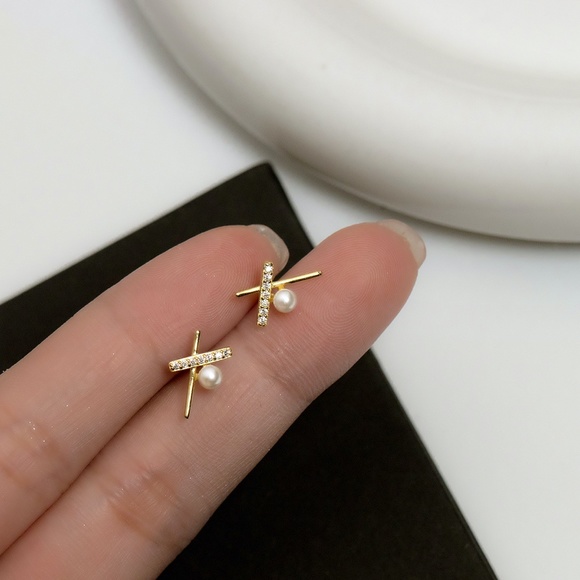 Sterling Silver Modern Pearl Rhinestone Earrings - Picture 5 of 5